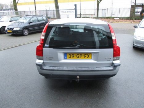 Volvo V70 - 2.4 COMFORT LINE - 1