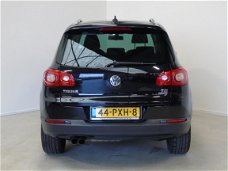Volkswagen Tiguan - 1.4 TSI Sport&Style Navi Cruise control (bj 2011) 6-bak