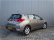 Toyota Auris - 1.8 Hybrid Aspiration Business Special | Navigatie | Parkeercamera | Parkeersensoren - 1 - Thumbnail