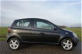 Toyota Yaris - 1.0-16V VVT-i Airco *1e Eigenaar - 1 - Thumbnail