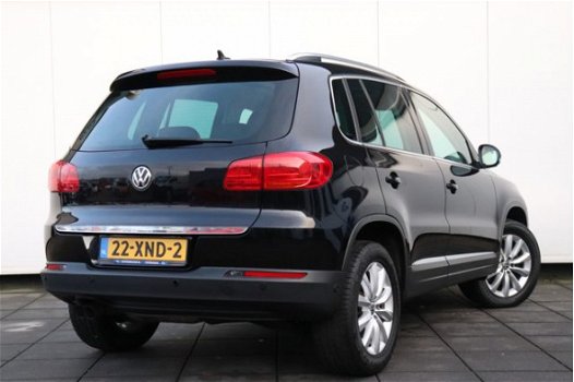 Volkswagen Tiguan - 1.4 TSI 160 PK | PANODAK| LEDER | XENON | NAVI | CLIMATE | LM WIELEN | CRUISE - 1