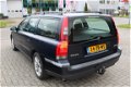 Volvo V70 - 2.4 D Edition II Airco Opendak Goed onderhouden auto APK TOT 30-01-2021 - 1 - Thumbnail