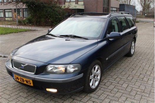 Volvo V70 - 2.4 D Edition II Airco Opendak Goed onderhouden auto APK TOT 30-01-2021 - 1