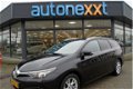 Toyota Auris Touring Sports - 1.2T Dynamic Airco I Navi I LMV I Camera I Alcantara bekleding I 10 Ai - 1 - Thumbnail