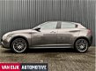 Alfa Romeo Giulietta - 1.4 Turbo Limitata Edizione slechts 100 stuks - 1 - Thumbnail