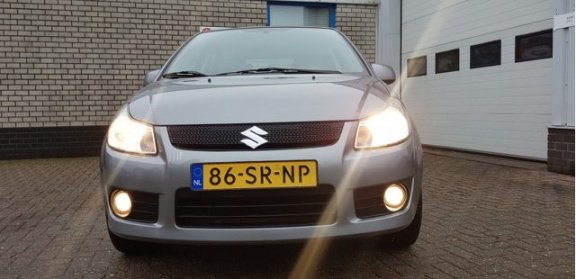 Suzuki SX4 - 1.6 comfort - 1