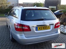 Mercedes-Benz E-klasse Estate - E220 CDI 12-2010 Automaat Avantgarde