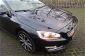 Volvo V60 - 2.0 D3 Summum Business VOL OPTIES/LEER/NAVI/ STOEL VERW./TREKHAAK - 1 - Thumbnail