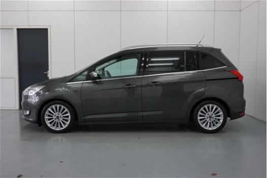 Ford Grand C-Max - 2.0 TDCi Titanium | Navigatie | Parkeersensoren | Trekhaak | - 1