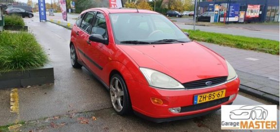 Ford Focus - 1.4i 16V Trend - 1