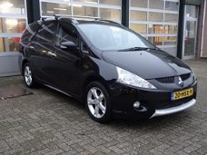 Mitsubishi Grandis - 2.4-16V InSport 7 persoons Trekhaak Parkeerhulp achter