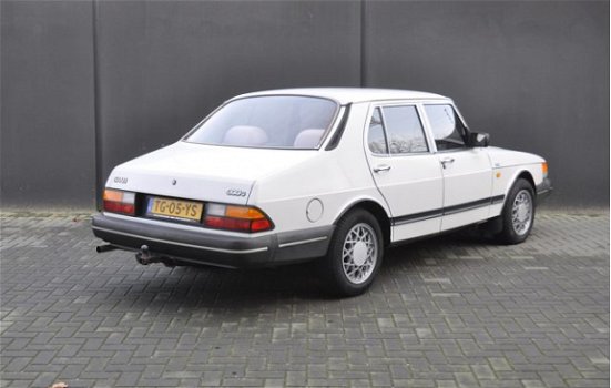 Saab 900 - 2.0 C H5 Hele leuke, goede en best bijzondere Classic. Lees de tekst onderaan ! - 1