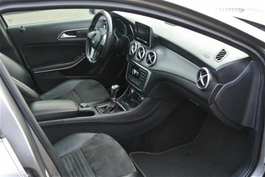Mercedes-Benz GLA-Klasse - 200 CDI Edition 1 amg panoramadak inruil mogelijk - 1