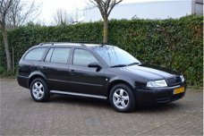 Skoda Octavia Combi - 1.8 T 150 PK ECC cruise PDC in Topstaat