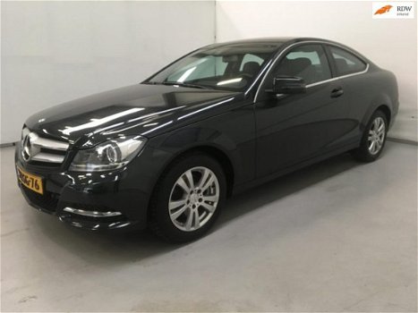 Mercedes-Benz C-klasse Coupé - 220 CDI / Navi / Xenon / BTW - 1