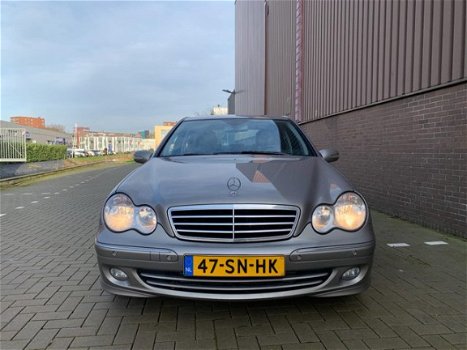 Mercedes-Benz C-klasse - 200 CDI Avantgarde Aut. Navi 2006 - 1