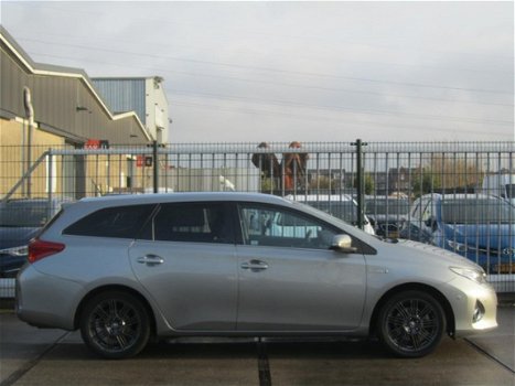 Toyota Auris Touring Sports - 1.8 Hybrid Lease+ PANO/ CAMERA/ PDC - 1