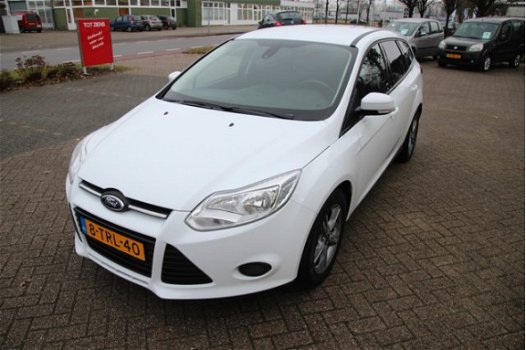 Ford Focus Wagon - 1.0 EcoBoost Edition | Airco | Cruise | Bluetooth | Dealer onderhouden | - 1