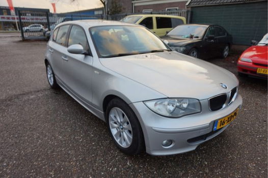 BMW 1-serie - 120i High Executive , AIRCO, NAVI, CRUISE CONTROLE, 15-08-2020 5 DEURS, NETTE 120i , S - 1