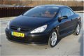 Peugeot 307 CC - 2.0-16V Sport | Leer | Cruise & climate control | Netjes onderhouden | Trekhaak - 1 - Thumbnail