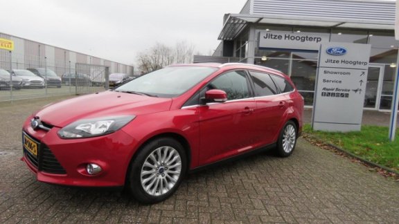 Ford Focus Wagon - 1.6 EcoBoost TITANIUM 150PK TURBO.NAVI.KEYLESS ENTRY.17 INCH.TREKHAAK.WINTERSET - 1