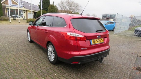 Ford Focus Wagon - 1.6 EcoBoost TITANIUM 150PK TURBO.NAVI.KEYLESS ENTRY.17 INCH.TREKHAAK.WINTERSET - 1