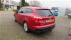 Ford Focus Wagon - 1.6 EcoBoost TITANIUM 150PK TURBO.NAVI.KEYLESS ENTRY.17 INCH.TREKHAAK.WINTERSET - 1 - Thumbnail