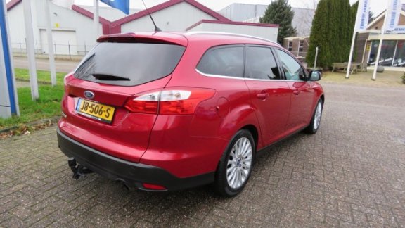 Ford Focus Wagon - 1.6 EcoBoost TITANIUM 150PK TURBO.NAVI.KEYLESS ENTRY.17 INCH.TREKHAAK.WINTERSET - 1