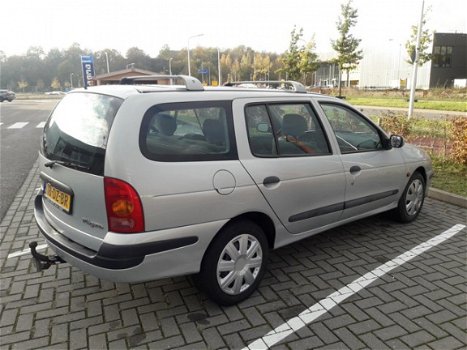 Renault Mégane Break - 1.6-16V RXE nieuwe apk keuring - 1