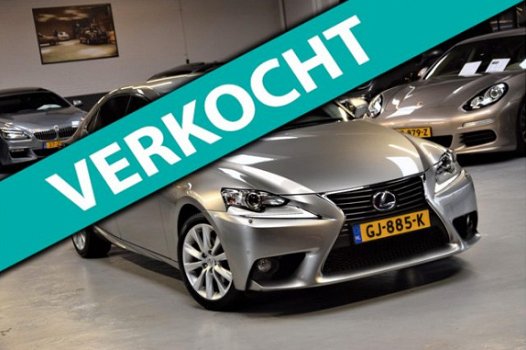 Lexus IS - 300h *First Edition* Navi|Dealer onderhouden| Xenon|BTW - 1