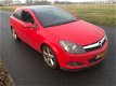 Opel Astra GTC - 150PK Cruise, Stoelverwarming, Panorama, Navigatie - 1 - Thumbnail