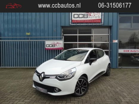 Renault Clio - 1.2 16V DYNAMIQUE LED NAVIGATIE AIRCO PDC LMV - 1