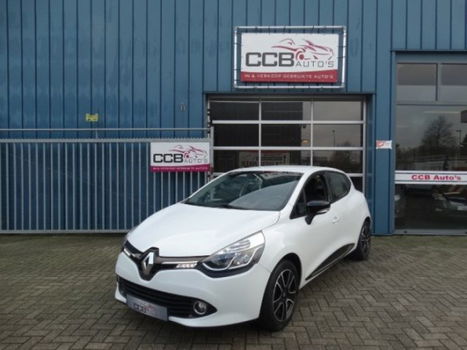 Renault Clio - 1.2 16V DYNAMIQUE LED NAVIGATIE AIRCO PDC LMV - 1