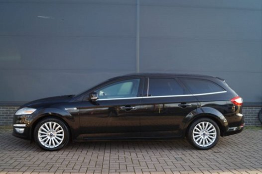 Ford Mondeo Wagon - 1.6 TDCi ECOnetic Lease Platinum l Parkeersensoren l Lichtmetalen velgen - 1