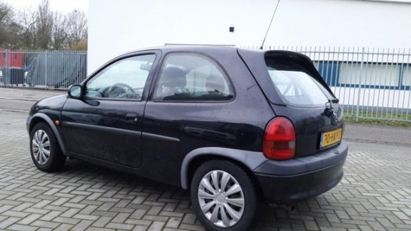 Opel Corsa - 1.0i-12V Strada Zwart - 1