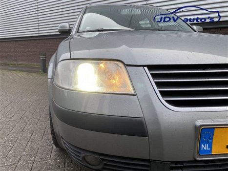 Volkswagen Passat Variant - 2.0-20V Arctic | AIRCO (ECC) | XENON | LM VELGEN | GEEN AFLEVERKOSTEN - 1