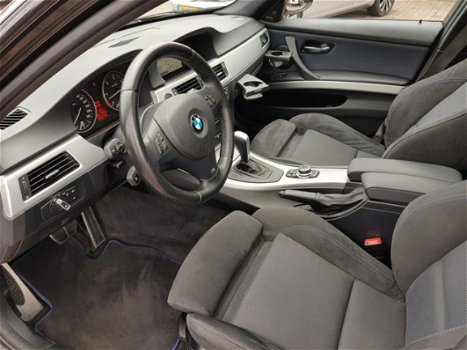 BMW 3-serie Touring - 330xd M Sport Edition alcantara/sportstoelen/xenon/panoramadak/navigatie, /Har - 1