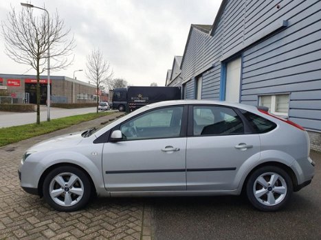 Ford Focus - 1.6 TDCI Futura AIRCO, CRUISE CONTROLL, 2 X SLEUTELS - 1