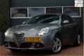 Alfa Romeo Giulietta - 1.4 T Distinctive 170 PK XENON / NAVI / Clima / CRUISE / AFNB TREKHAAK - 1 - Thumbnail