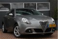 Alfa Romeo Giulietta - 1.4 T Distinctive 170 PK XENON / NAVI / Clima / CRUISE / AFNB TREKHAAK - 1 - Thumbnail