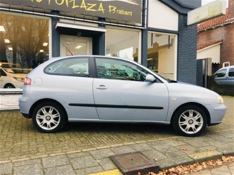 Seat Ibiza - 1.4-16V / CRUISE/ CLIMATE/ NAP/ ELEKTR.PAKKET/ APK - 1