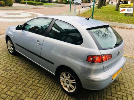 Seat Ibiza - 1.4-16V / CRUISE/ CLIMATE/ NAP/ ELEKTR.PAKKET/ APK - 1