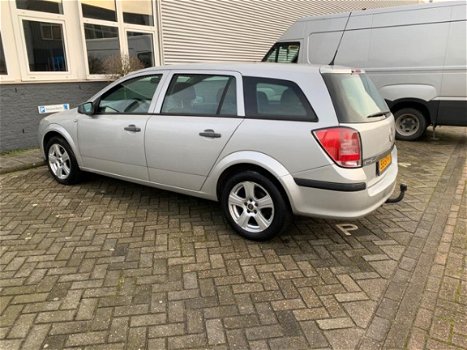 Opel Astra Wagon - 1.6 Business MET NIEUWE APK - 1