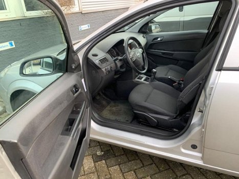 Opel Astra Wagon - 1.6 Business MET NIEUWE APK - 1