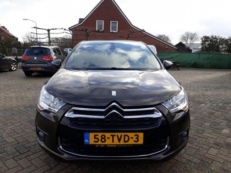 Citroën DS4 - 1.6 THP Sport Chic 200pk - Leder + Massage - Pdc - 1