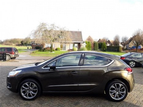 Citroën DS4 - 1.6 THP Sport Chic 200pk - Leder + Massage - Pdc - 1