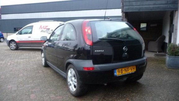 Opel Corsa - 1.2-16V Elegance - 1