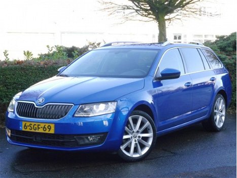 Skoda Octavia Combi - 1.2 TSI Greentech Elegance Businessline *Keyless entry*Canton Audio*18