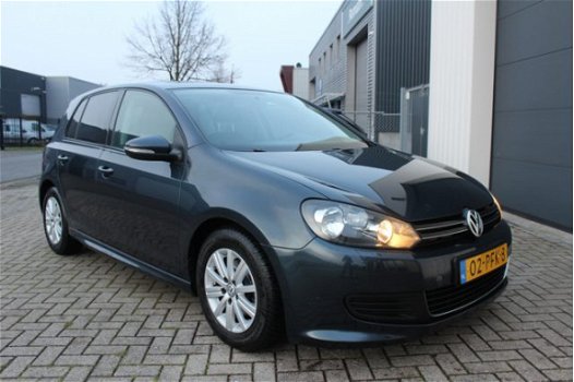 Volkswagen Golf - 1.6 TDI BlueMotion /Navigatie/Clima/Mf stuur/150pk/Zeer goed onderhouden - 1