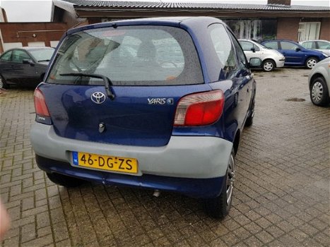 Toyota Yaris - 1.0-16V VVT-i Terra - 1